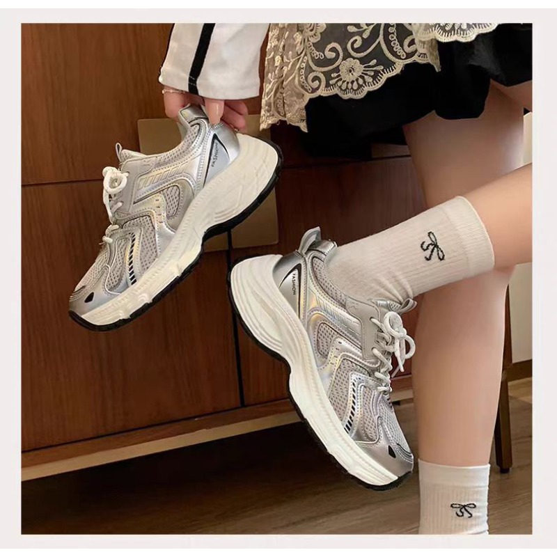 Sepatu Sneakers Wanita Musim S - Guipure Lace Panel ulasan dan harga